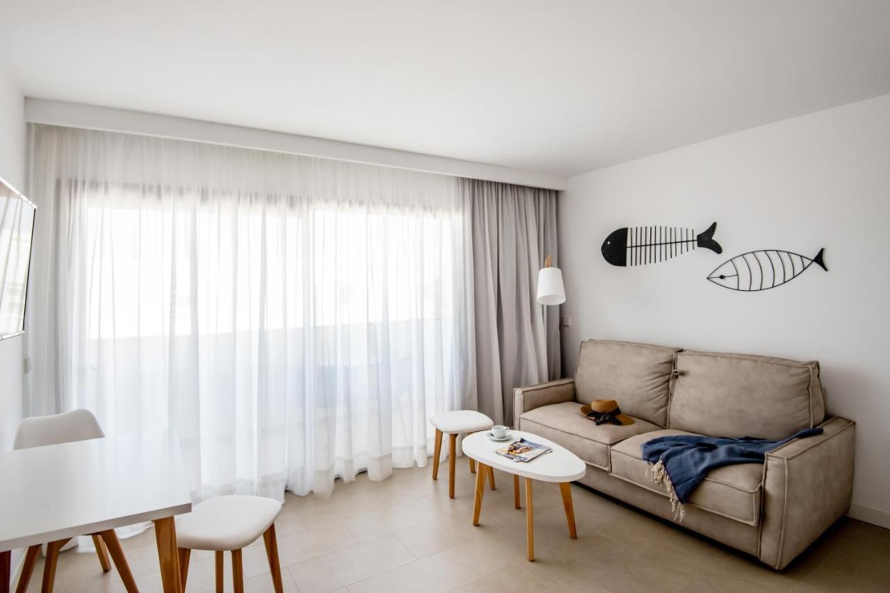 Apartamentos Top Secret Prestige Es Pujols - Formentera Vacaciones Exterior photo