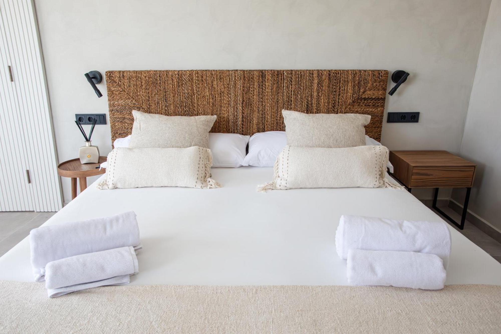 Apartamentos Top Secret Prestige Es Pujols - Formentera Vacaciones Exterior photo